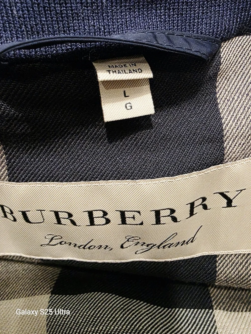 Burberry Navy Lightweight Zip-Up Jacket with Check Lining